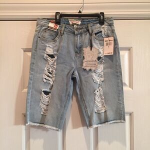 Hot Kiss Distressed Bermuda Shorts
